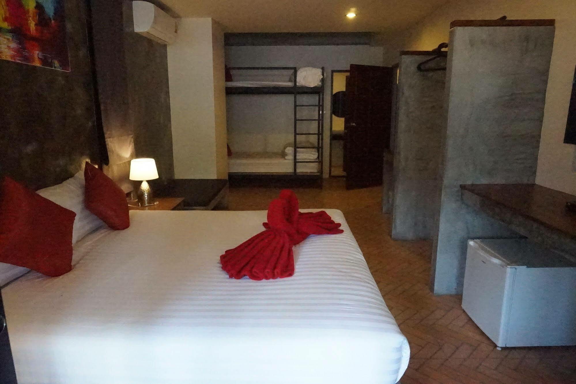 Hotel Oyo 75307 The Morning Minihouse Aonang Ao Nang Esterno foto