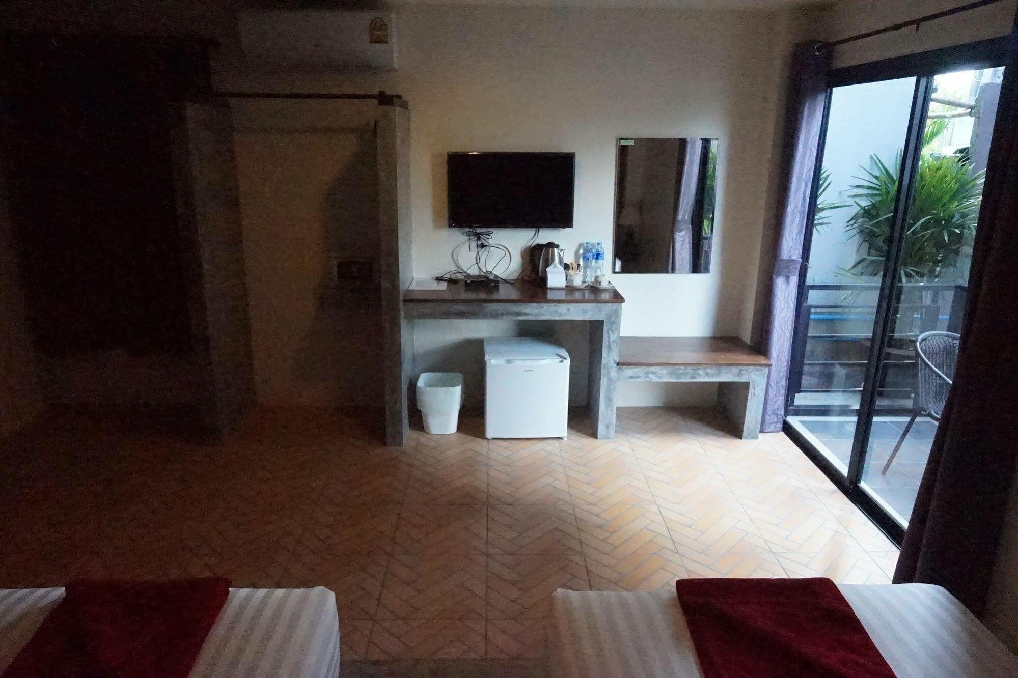 Hotel Oyo 75307 The Morning Minihouse Aonang Ao Nang Esterno foto